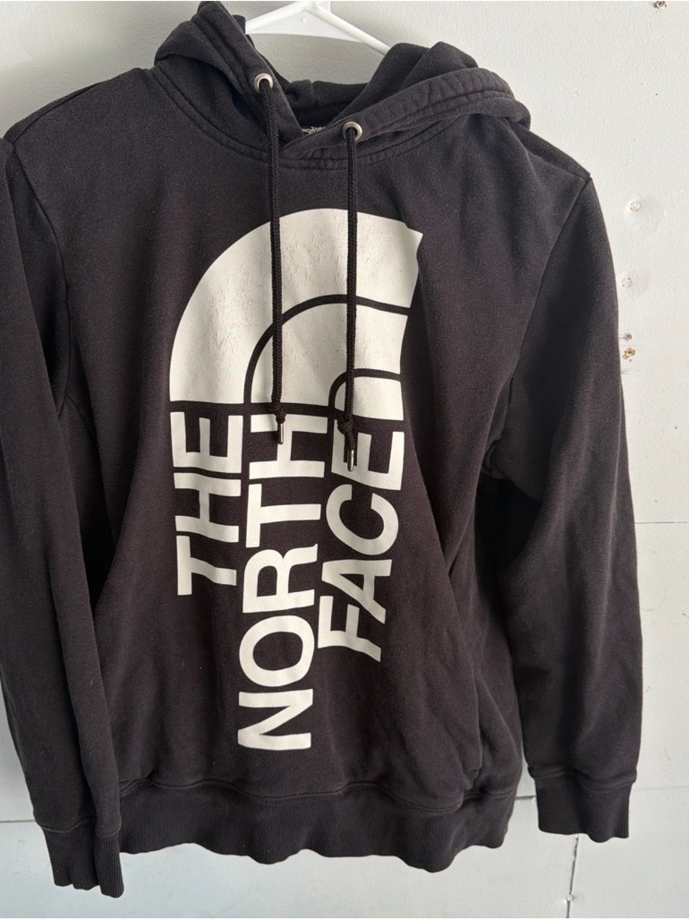 The North Face Women’s Black Logo Hoodie